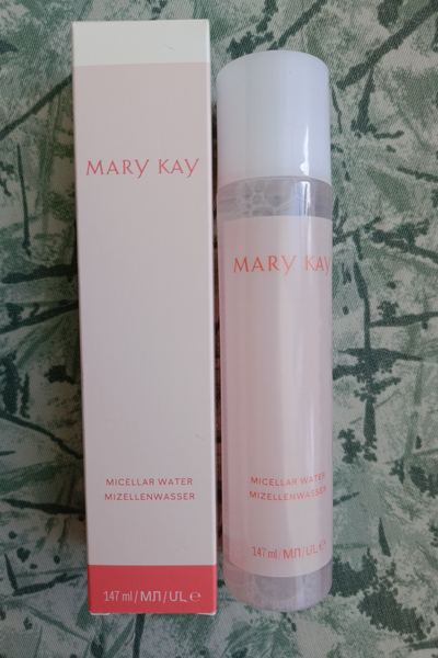 Мицеллярная вода Mary Kay